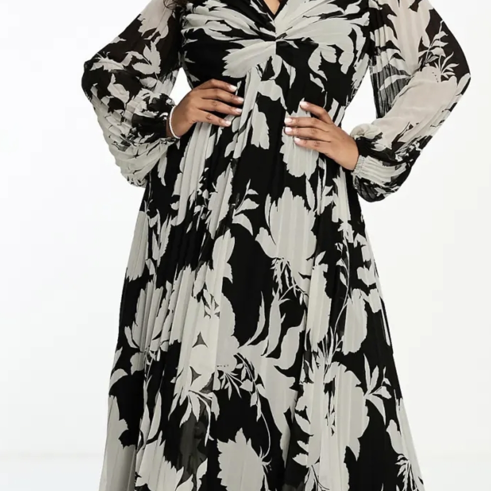 Elegant Black and White Floral Dress